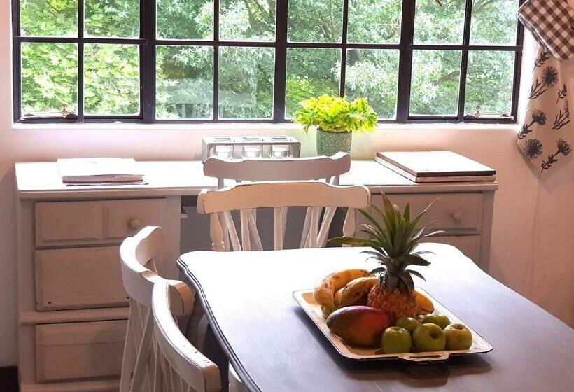 פנסיון Little Fields Country House And Cottages