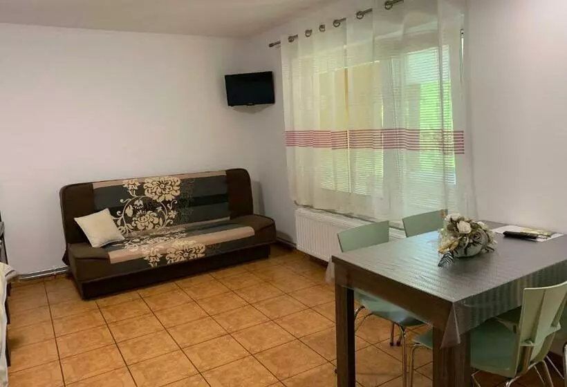 Lomakeskus Bungalovy Classic