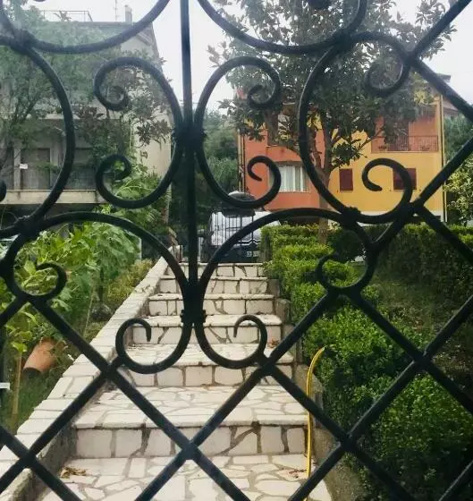 B&b La Tana Dell Orso