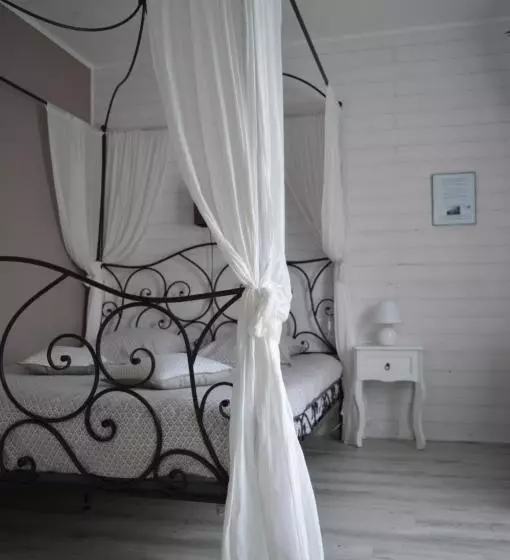 ベッドアンドブレックファースト Au Coeur Du Bien Etre, Chambre D Hôtes Avec Piscine Chauffée Et Couverte, Spa, Sauna, Massages