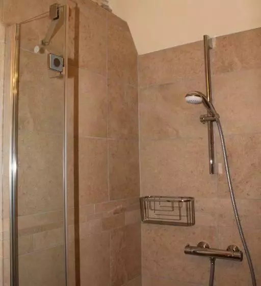 Aamiaismajoitus (B&B) Au P Tit Mont