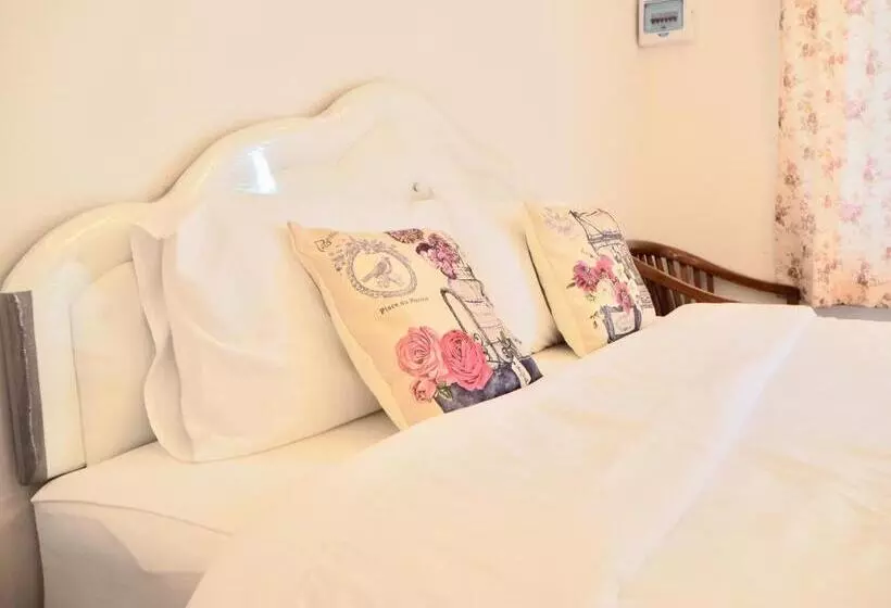 ベッドアンドブレックファースト Baan Sai Nam