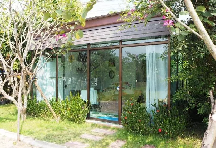 ベッドアンドブレックファースト Baan Sai Nam