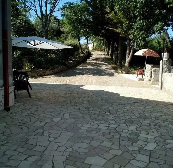 Aamiaismajoitus (B&B) Creta Rossa