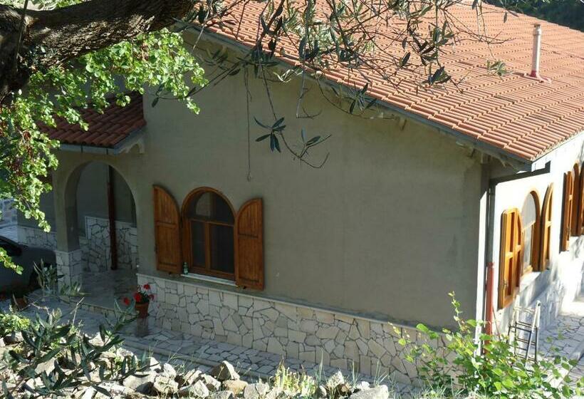 צימר Creta Rossa