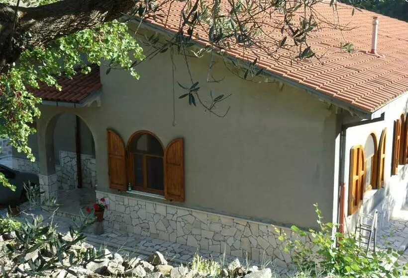 Aamiaismajoitus (B&B) Creta Rossa