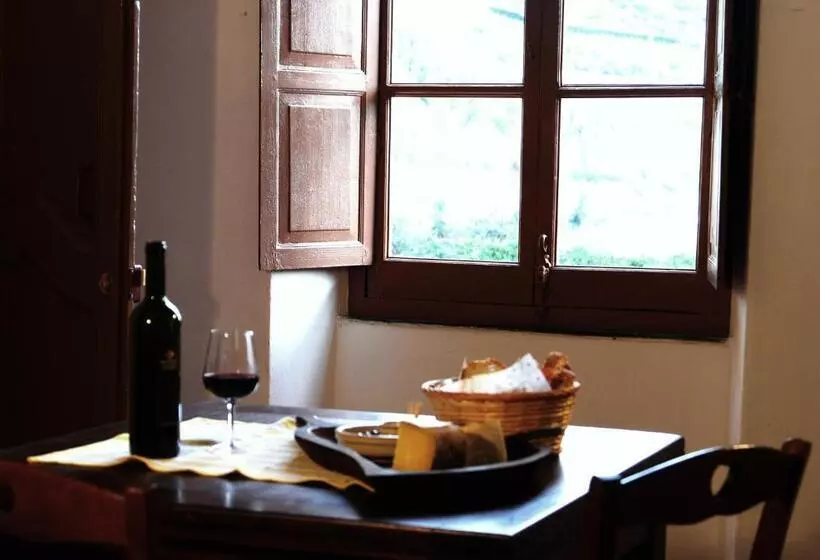 هتل Agriturismo Coppi Rossi