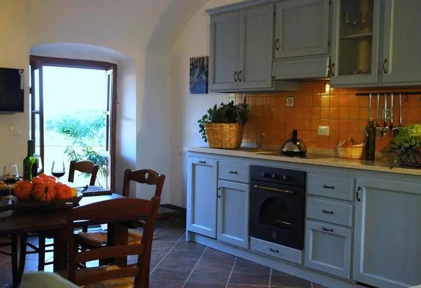 هتل Agriturismo Coppi Rossi
