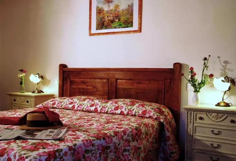 هتل Agriturismo Coppi Rossi