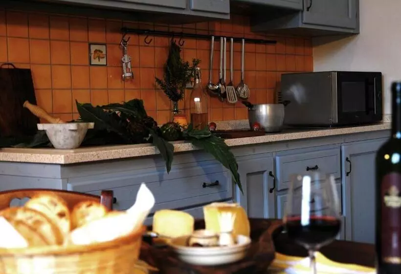 هتل Agriturismo Coppi Rossi