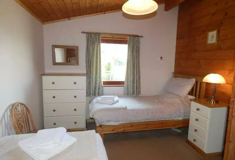 ホテル Chestnut Lodge