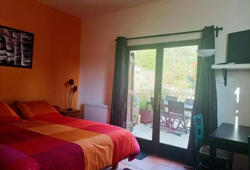 ペンション Gites Du Raby