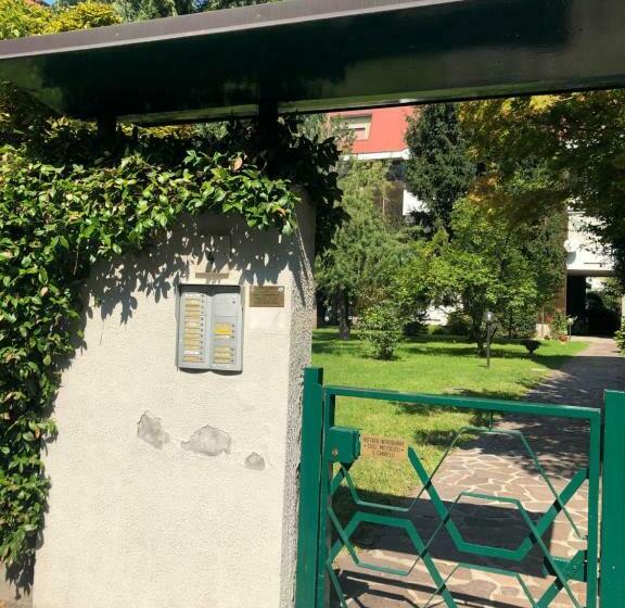 پانسیون Il Contrabbasso