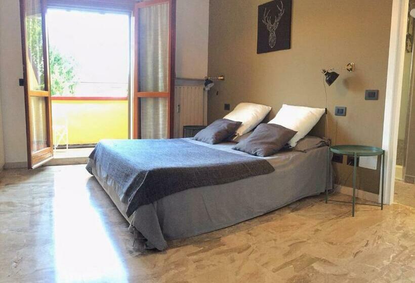 پانسیون Il Contrabbasso