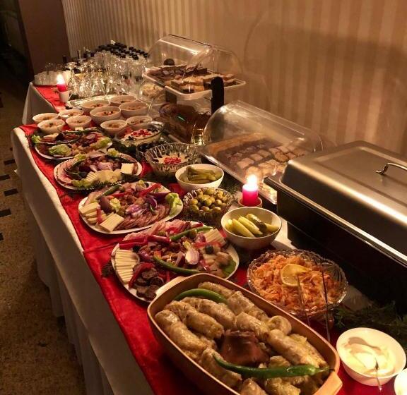 פנסיון Vila Luminita