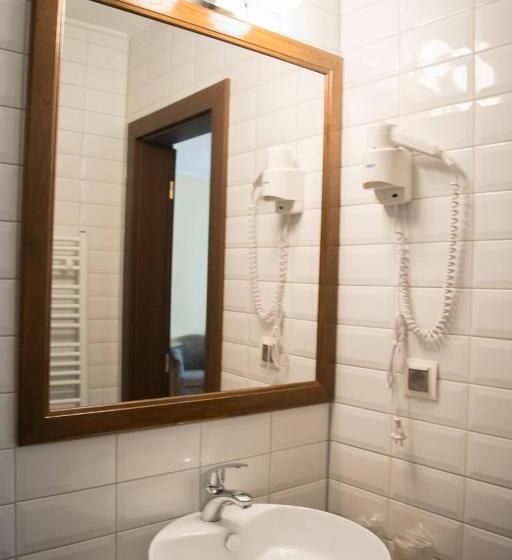 פנסיון Vila Luminita