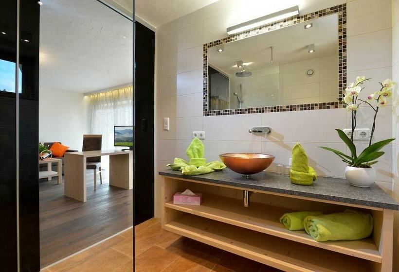 住宿加早餐  Bauernhof Lindenhof