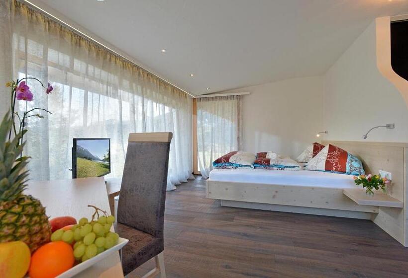 住宿加早餐  Bauernhof Lindenhof