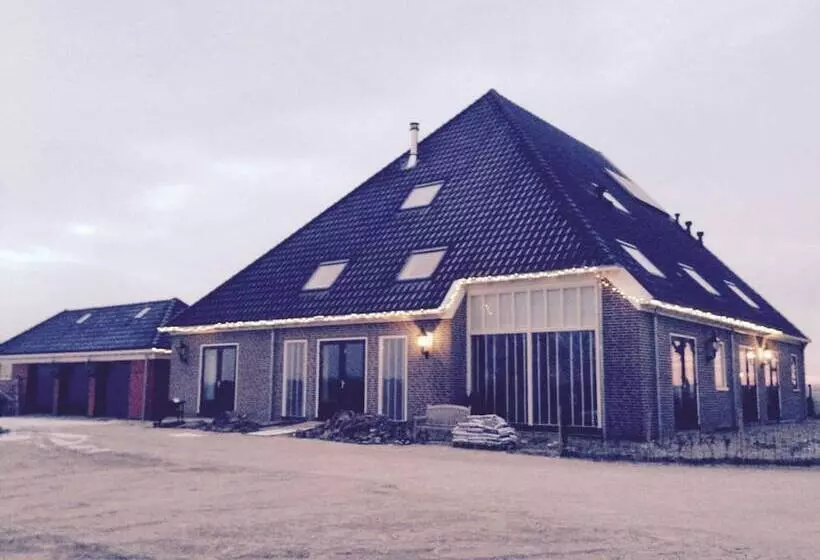 Aamiaismajoitus (B&B) Boerderij De Waard