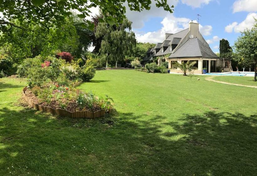 Bed and Breakfast La Maison De L Odet