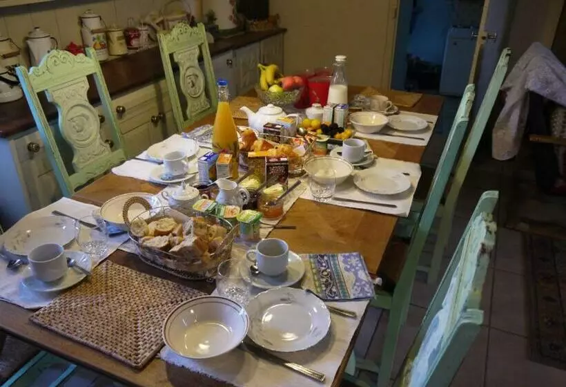 Aamiaismajoitus (B&B) La Revaudiere