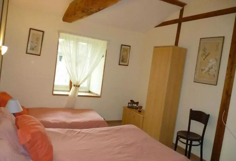 Aamiaismajoitus (B&B) La Revaudiere