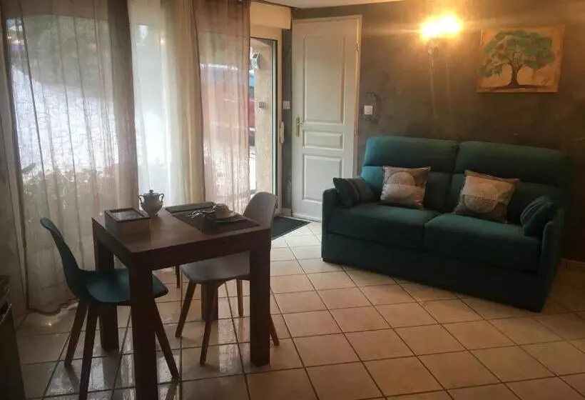 ベッドアンドブレックファースト Villa Chapulay