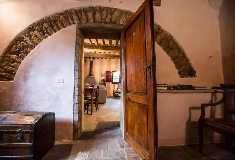 Hotelli Capannacce Organic And Horse Farm