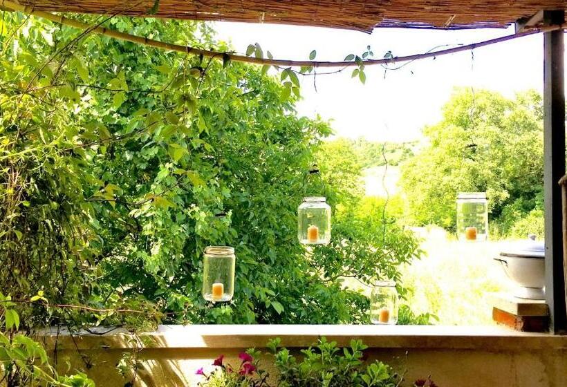 فندق Capannacce Organic And Horse Farm