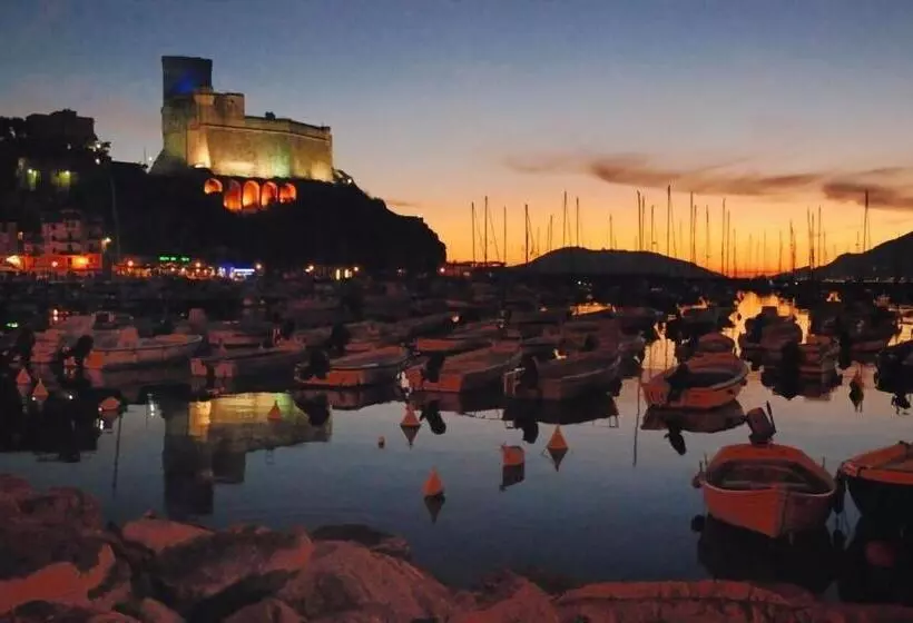 Majatalo Affittacamere In Piazzetta Da Vasco