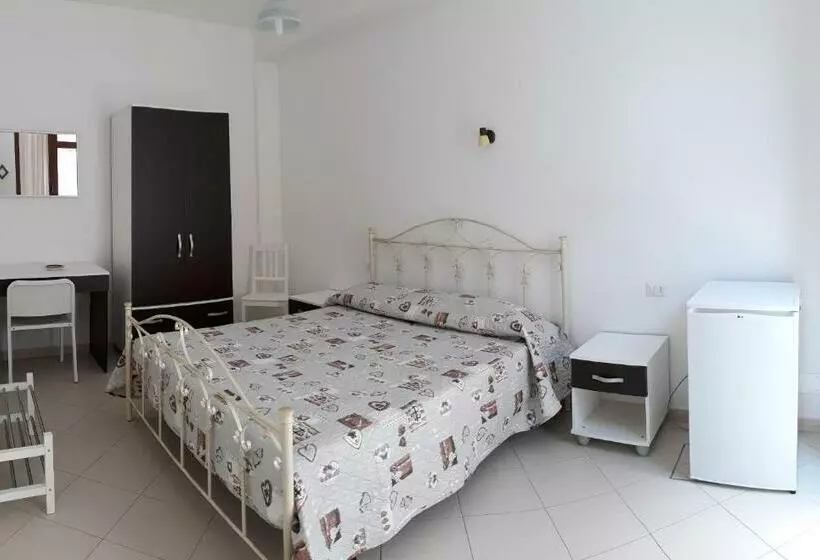 پانسیون Arena Vacanze