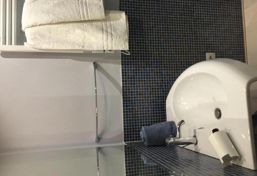 بنسيون Guesthouse Via Di Gracciano Adults Only