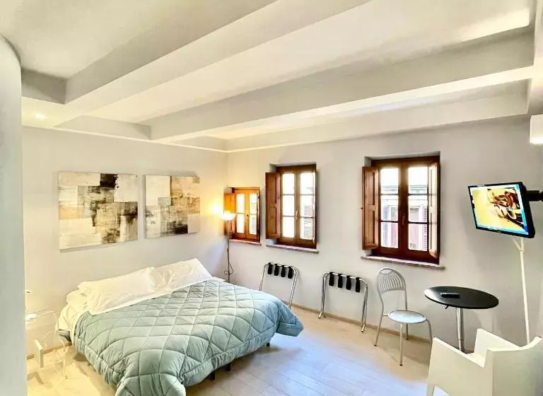 پانسیون Guesthouse Via Di Gracciano   Adults Only