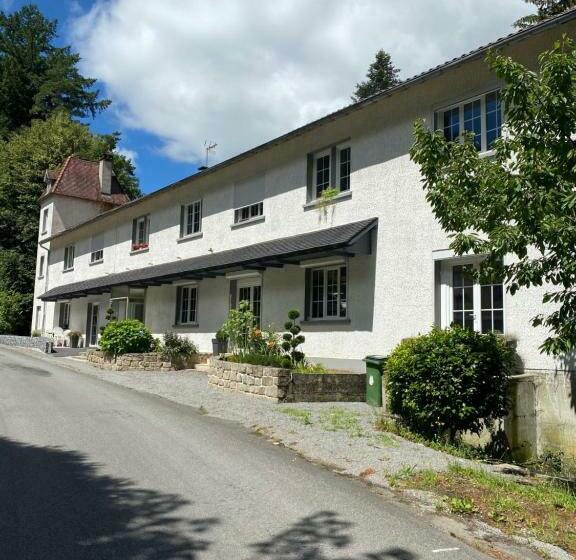 פנסיון Le Chalet Du Lac