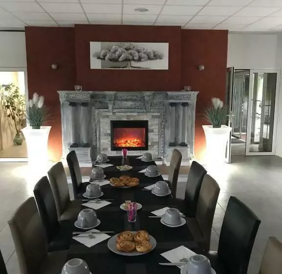 ペンション Le Chalet Du Lac