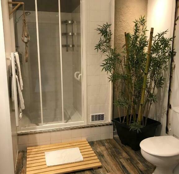 פנסיון Le Chalet Du Lac