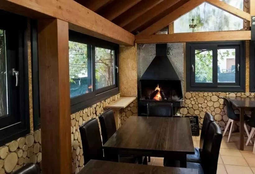 Bed & Breakfast Can Congost