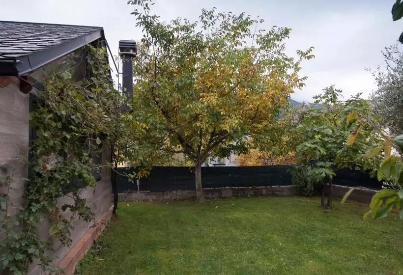 Bed & Breakfast Can Congost