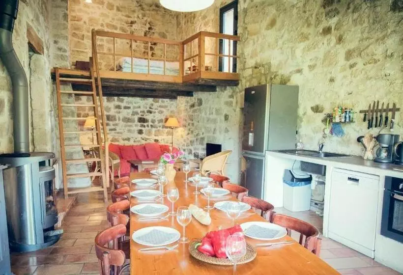 Aamiaismajoitus (B&B) Le Domaine Du Fayet