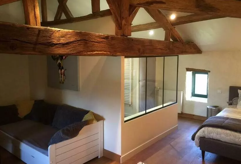 Aamiaismajoitus (B&B) Le Vieux Logis De La Galocherie