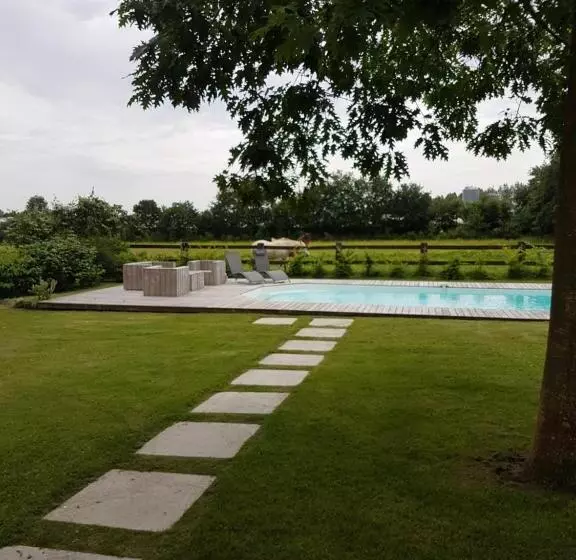 Aamiaismajoitus (B&B) Le Vieux Logis De La Galocherie