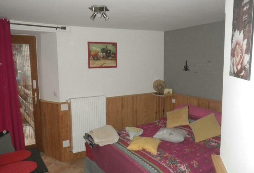 ベッドアンドブレックファースト Mas De La Boheme L Hermet