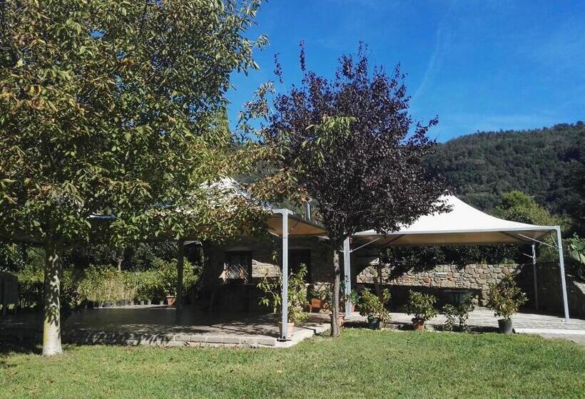 هتل Agriturismo Le Grotte