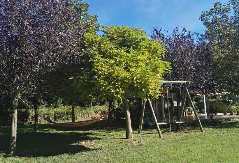 هتل Agriturismo Le Grotte