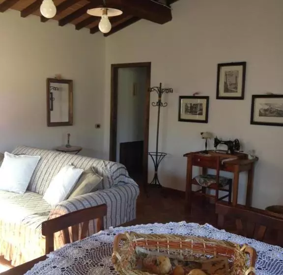 ホテル Borgo Del Molinello