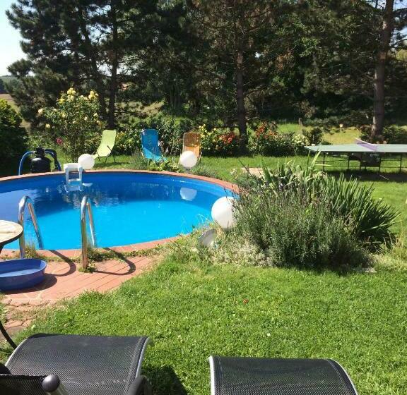 ペンション Gästehaus Schirner