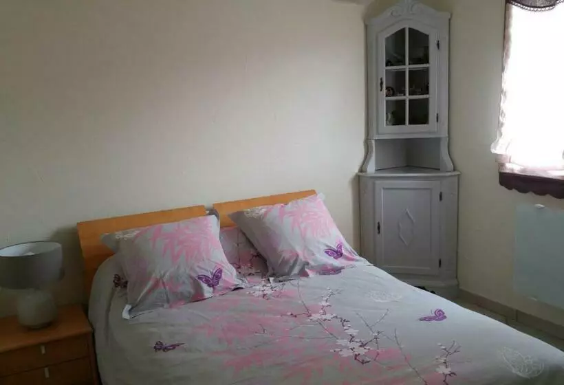 Majatalo Les Roches Fleuries