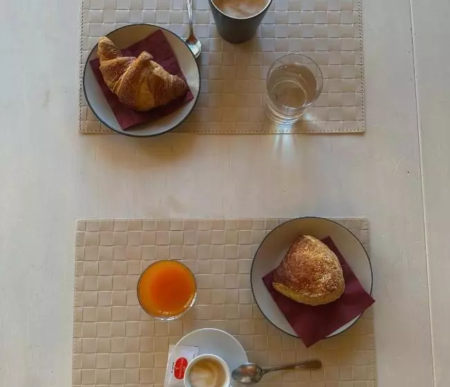 Aamiaismajoitus (B&B) Dolce Farinella