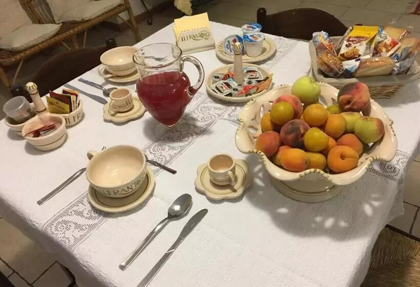 تختخواب و صبحانه Il Frantoio 1937