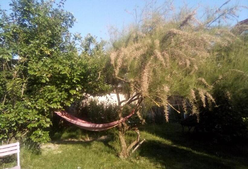 민박 La Grille Fleurie, Chambres D Hôte Chez L Habitant